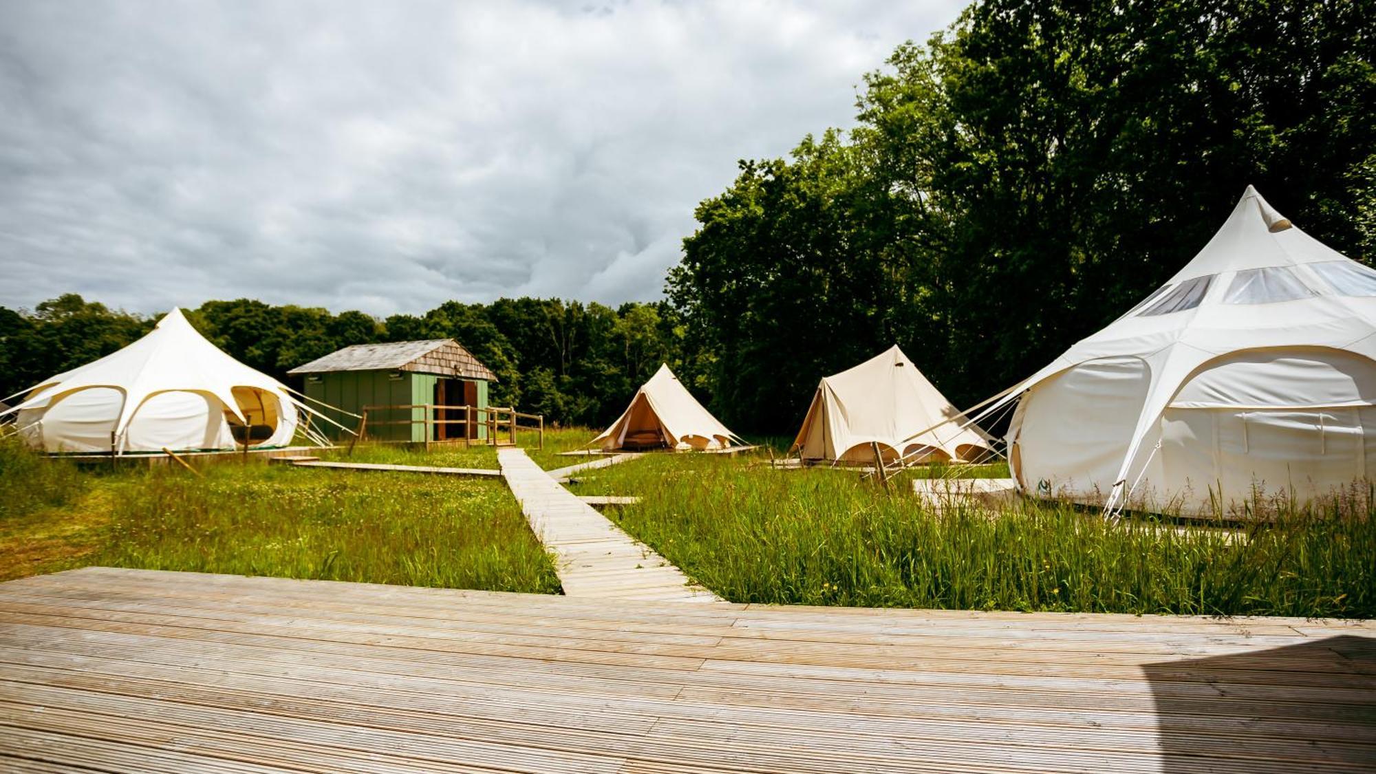 Вілла Luxury Glamping Retreat In Баттл Екстер'єр фото
