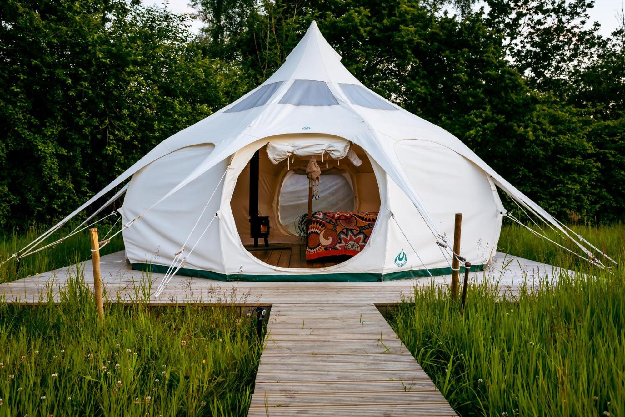 Вілла Luxury Glamping Retreat In Баттл Екстер'єр фото