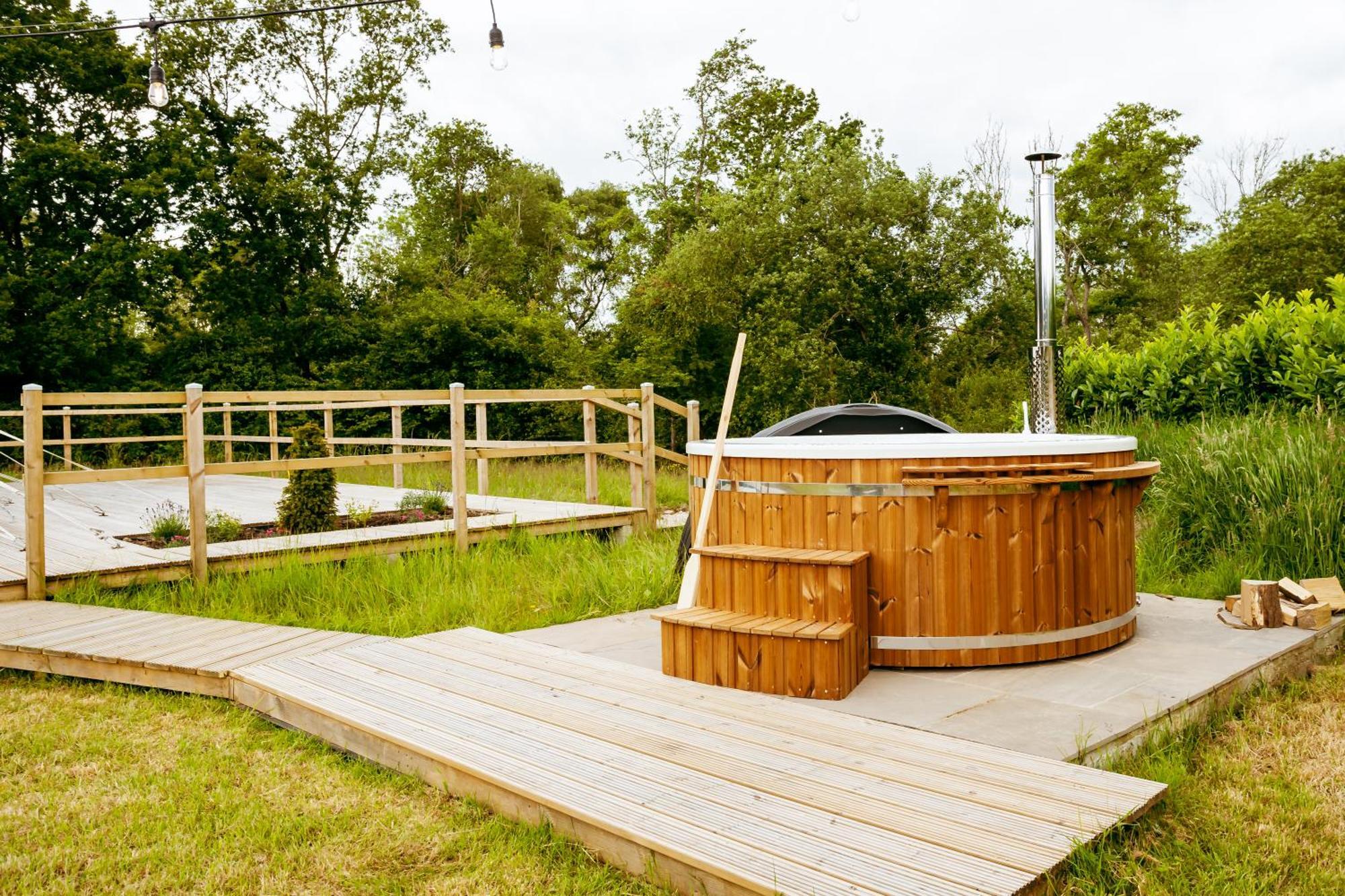 Вілла Luxury Glamping Retreat In Баттл Екстер'єр фото